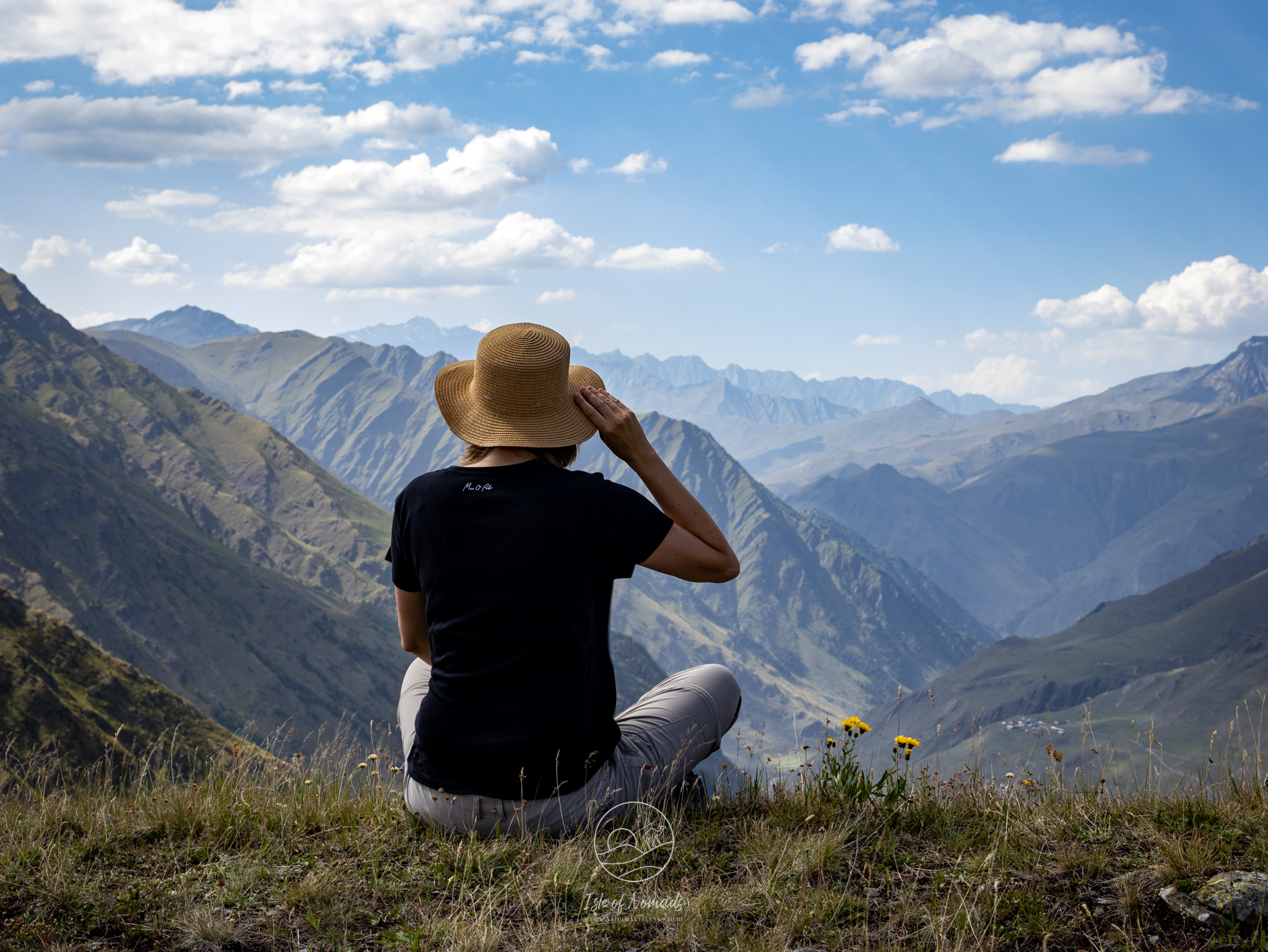 In Tusheti, beautiful hikes, complete tranquility and mountains as far as the eye can see await