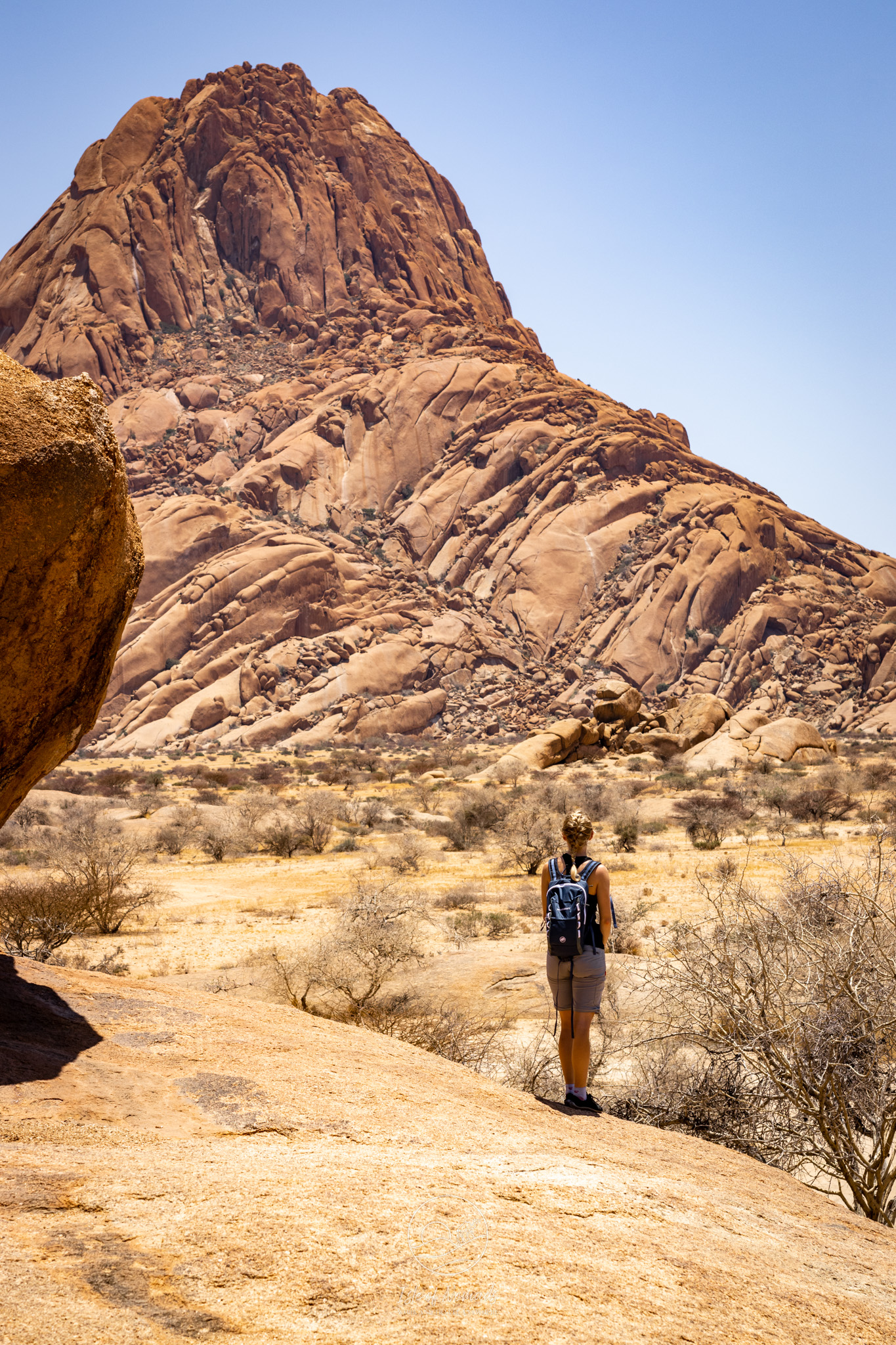 If you want to go hiking for real in Spitzkoppe, you need to arrive early...